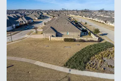 1117 Chambers Creek Cove, McKinney, TX 75071 - Photo 5