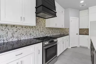 588 Highview Court, Godley, TX 76044 - Photo 13