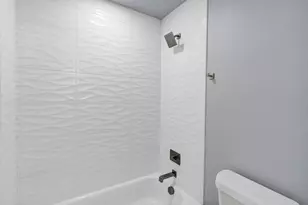 588 Highview Ct, Godley, TX 76044 - Photo 33