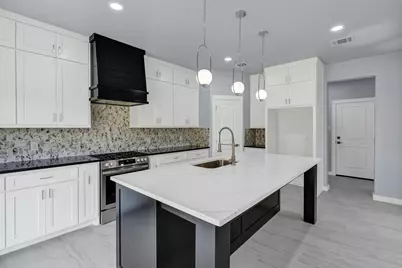 588 Highview Court, Godley, TX 76044 - Photo 13