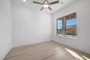 2079 Emerald Grove Ln, Arlington, TX 76005 - Photo 7