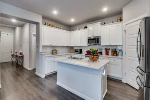 635 Congressional Ave, Red Oak, TX 75154 - Photo 7