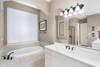 843 Bear Crossing Drive, Allen, TX 75013 - Photo 11