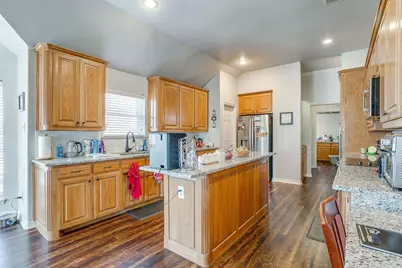 801 Creek Hollow Lane, Fort Worth, TX 76131 - Photo 17