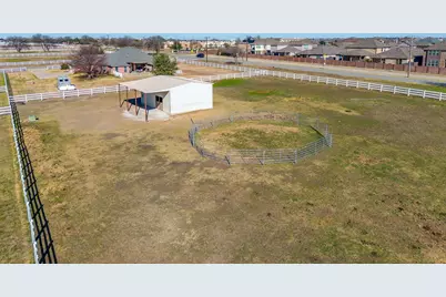 801 Creek Hollow Lane, Fort Worth, TX 76131 - Photo 35