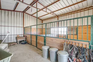 801 Creek Hollow Ln, Fort Worth, TX 76131 - Photo 33