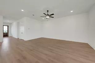 2091 Pine Grove Lane, Arlington, TX 76005 - Photo 25