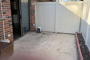 2240 Tarpley Rd, Carrollton, TX 75006 - Photo 17