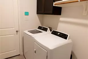 601 Grand Falls Ln, McKinney, TX 75071 - Photo 17