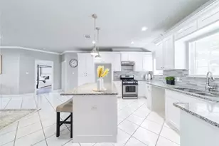 14001 Cimarron Dr, Balch Springs, TX 75180 - Photo 9