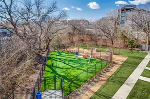 8120 Hastings Dr, Dallas, TX 75231 - Photo 33