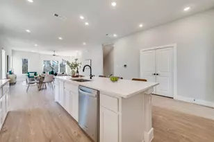 8120 Hastings Dr, Dallas, TX 75231 - Photo 17