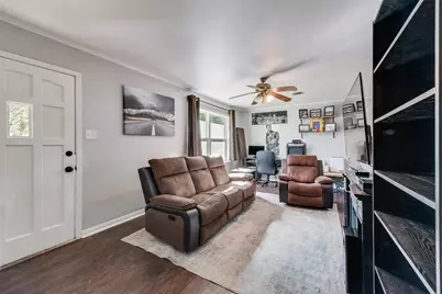 5017 Roxie Street, Haltom City, TX 76117 - Photo 3