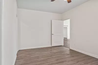 442 W McCart Street, Krum, TX 76249 - Photo 17