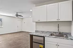 442 W McCart St, Krum, TX 76249 - Photo 33