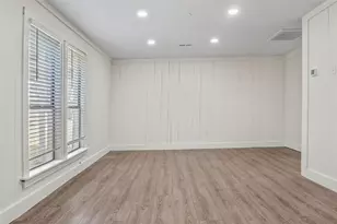 442 W McCart St, Krum, TX 76249 - Photo 21