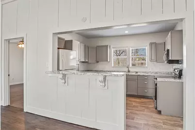 442 W McCart Street, Krum, TX 76249 - Photo 11