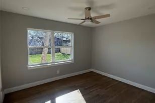 922 W Inwood Dr, Arlington, TX 76013 - Photo 13