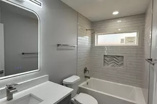 922 W Inwood Dr, Arlington, TX 76013 - Photo 17