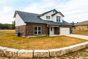 320 Sunrise, Lampasas, TX 76550 - Photo 29