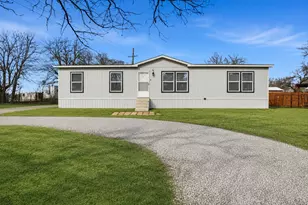 350 Co Rd 4905, Trenton, TX 75490 - Photo 1