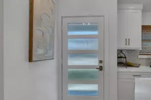 1237 Airline Dr, Grapevine, TX 76051 - Photo 7