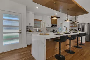 1237 Airline Dr, Grapevine, TX 76051 - Photo 9