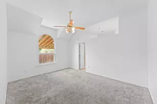 8009 Alamo Ct, North Richland Hills, TX 76180 - Photo 13