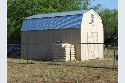 565 Main Street, Lawn, TX 79530 - Photo 11