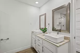 4105 Candlenut Ln, Dallas, TX 75244 - Photo 19