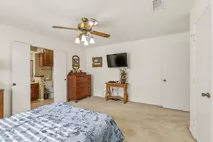 2009 Glenbrook Meadows Dr, Garland, TX 75040 - Photo 5