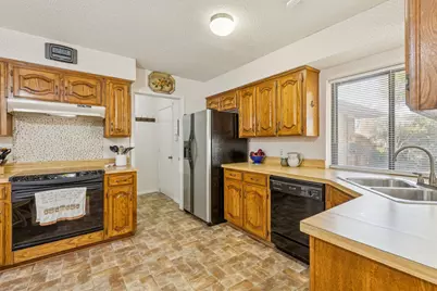 2009 Glenbrook Meadows Drive, Garland, TX 75040 - Photo 19