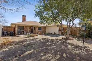 2009 Glenbrook Meadows Dr, Garland, TX 75040 - Photo 25