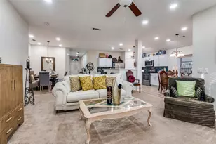 1520 Lakeside Dr, Glenn Heights, TX 75154 - Photo 5