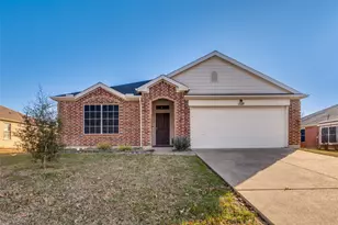 1520 Lakeside Dr, Glenn Heights, TX 75154 - Photo 1