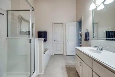 2212 Paige Court, Carrollton, TX 75006 - Photo 21