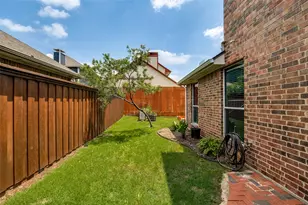 2212 Paige Ct, Carrollton, TX 75006 - Photo 35