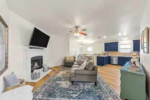 1514 Greenbrier Dr, Van Alstyne, TX 75495 - Photo 3