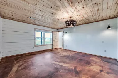 1353 Spring Creek Road, Collinsville, TX 76233 - Photo 17