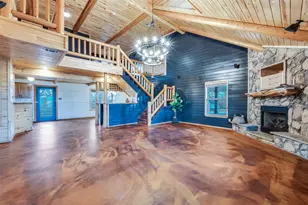 1353 Spring Creek Rd, Collinsville, TX 76233 - Photo 21