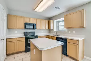 1366 Westview Dr, Garland, TX 75040 - Photo 5