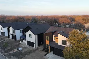 3906 Harlingen St, Dallas, TX 75212 - Photo 3