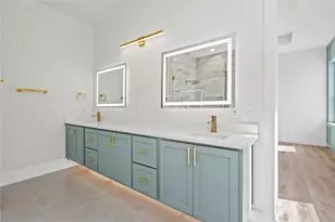 3906 Harlingen St, Dallas, TX 75212 - Photo 13