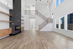 3906 Harlingen St, Dallas, TX 75212 - Photo 3