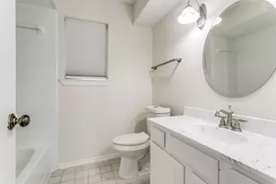 2078 Arbor Creek Dr, Carrollton, TX 75010 - Photo 23