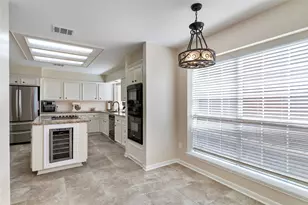 2132 Cannes Dr, Carrollton, TX 75006 - Photo 15