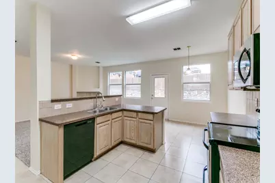 1105 Windhaven Circle, Lewisville, TX 75067 - Photo 15