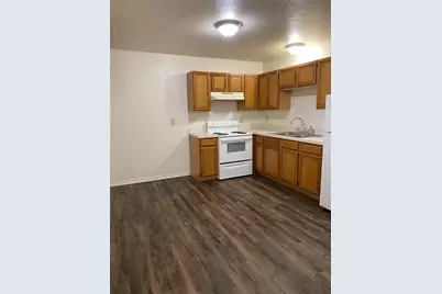 1106 Williams Avenue #E, Cleburne, TX 76033 - Photo 1