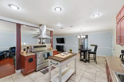 1809 James Street, Irving, TX 75061 - Photo 7