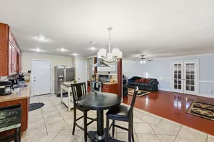 1809 James St, Irving, TX 75061 - Photo 3